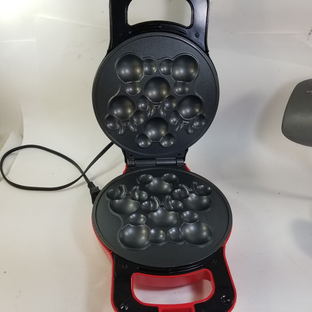 Disney Mickey Mouse Cake Pop Maker Waffle Iron