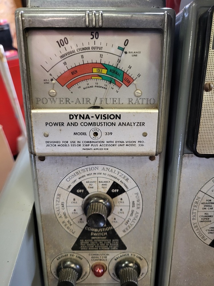 Vintage Heyer Dyna-Vision Engine Analyzer