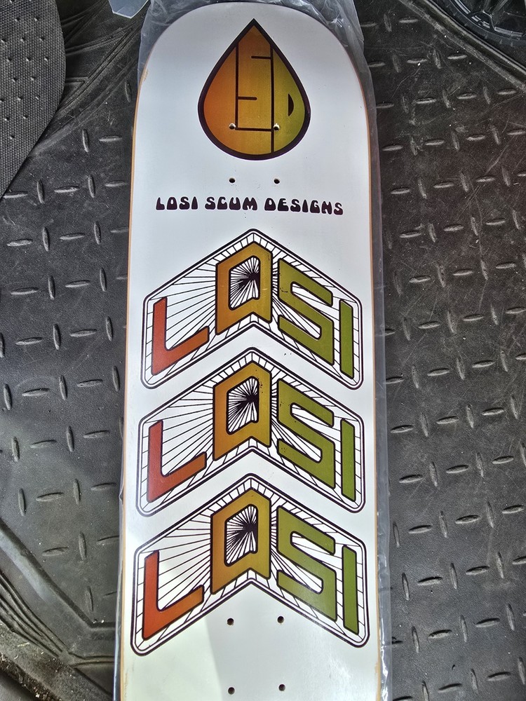 Allen Losi skateboard deck