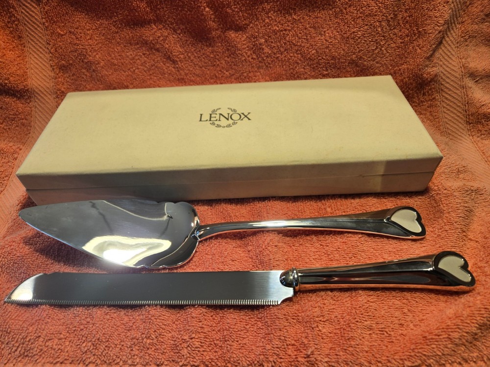 Lenox Cake Knife & Server - Wedding Promises - Silver-Plated Dessert Set