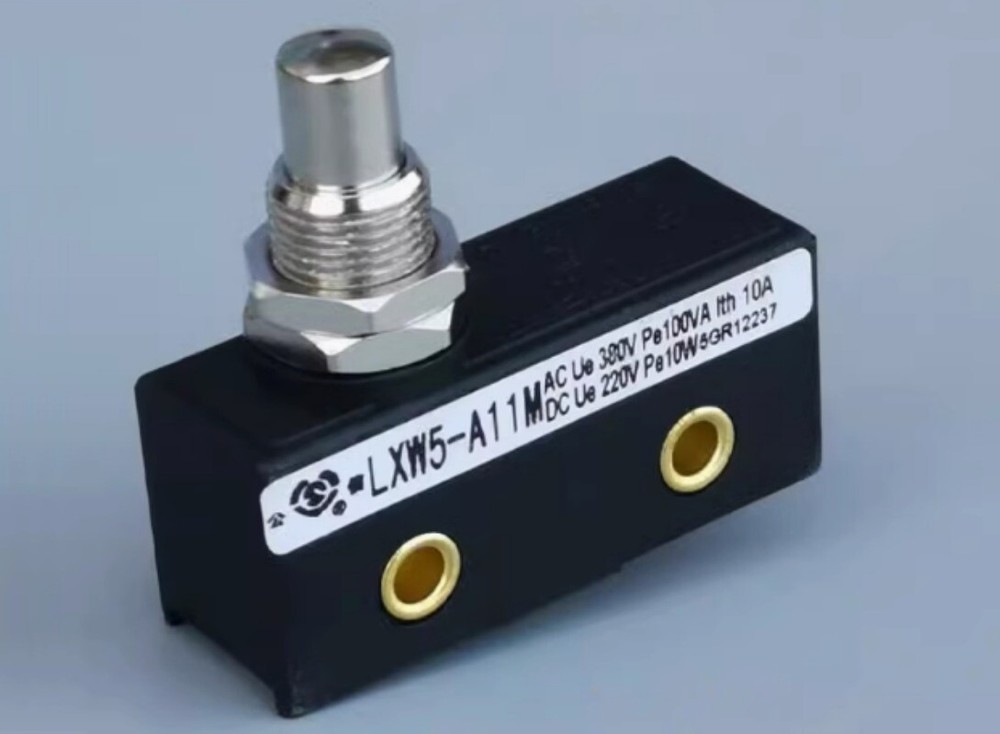 Micro switch LXW5-A11M travel switch/