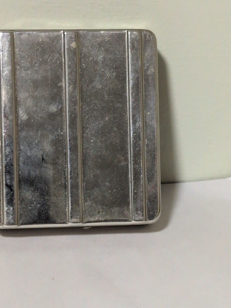 Automatic Cigarette Rolling Machine, Metal Box Cigarette Case PIRATE Skull