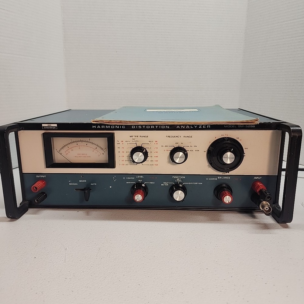 HEATH Schlumberger Model SM-5258 Harmonic Distortion Analyzer