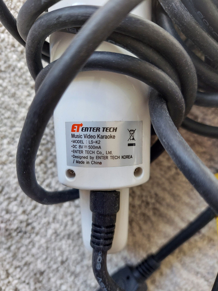 LeadSinger Music Video Karaoke Microphone LS-K2