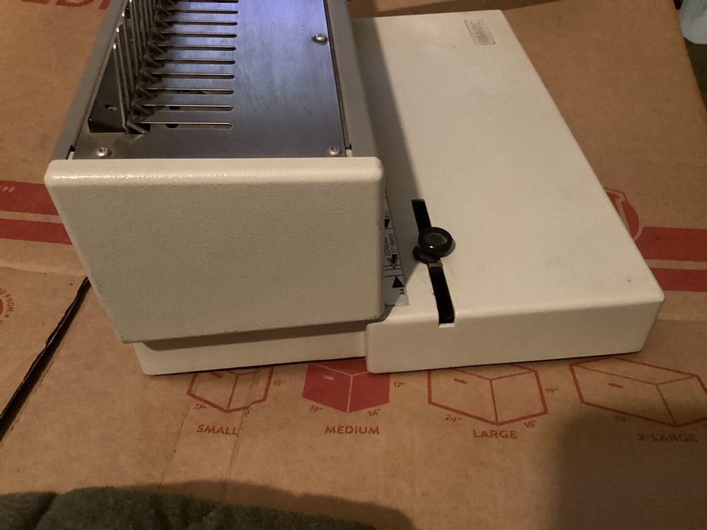Ibico Ibimatic Heavy Duty Metal Preset Punch Bind System Comb Binding Machine.