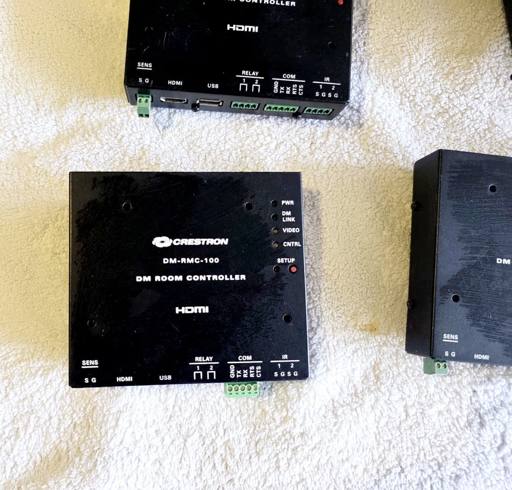 Crestron Controller - JOB LOT