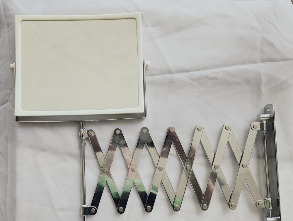 Compact MCM Jerdon Accordion Wall Mount Rectangle Make Up Shaving Magnify Mirror