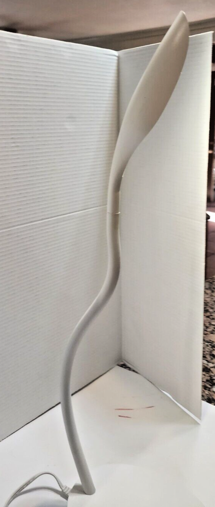 WHITE LED CONNECTOR TABLE DESK LAMP/ ADJUSTABLE / BRIGHT TOUCH SENSITIVE