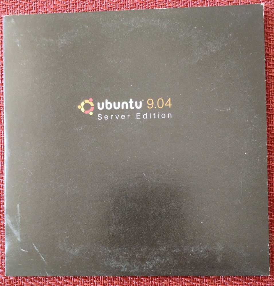 Ubuntu 9.04 Server Edition operating system on CD
