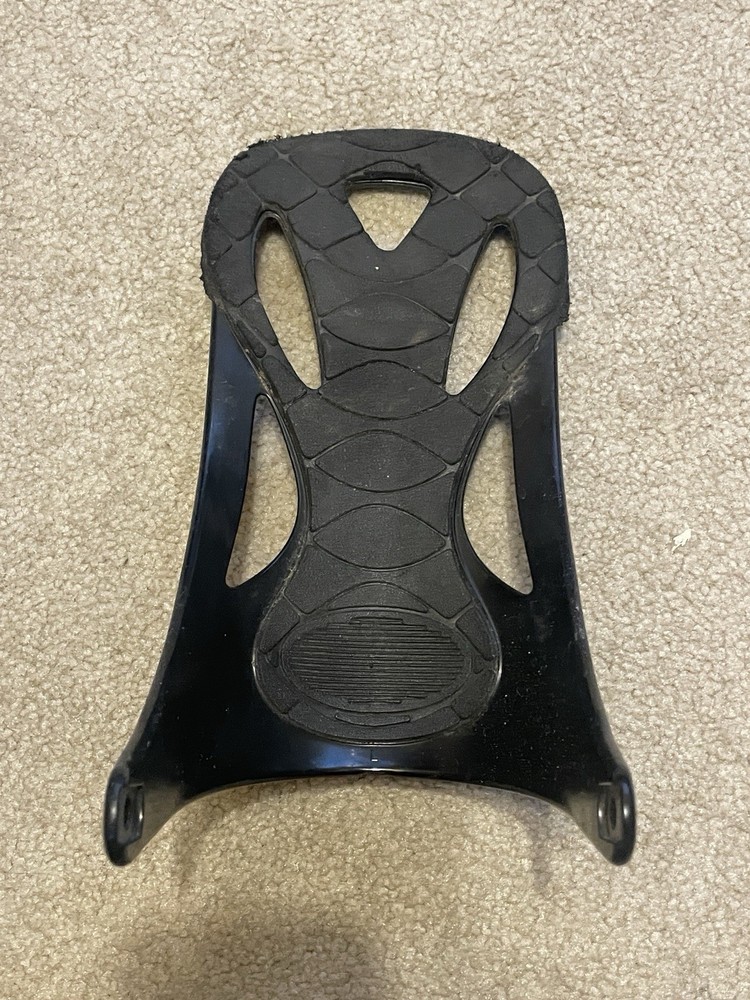 One Burton Progression Snowboard binding High Back Large Black