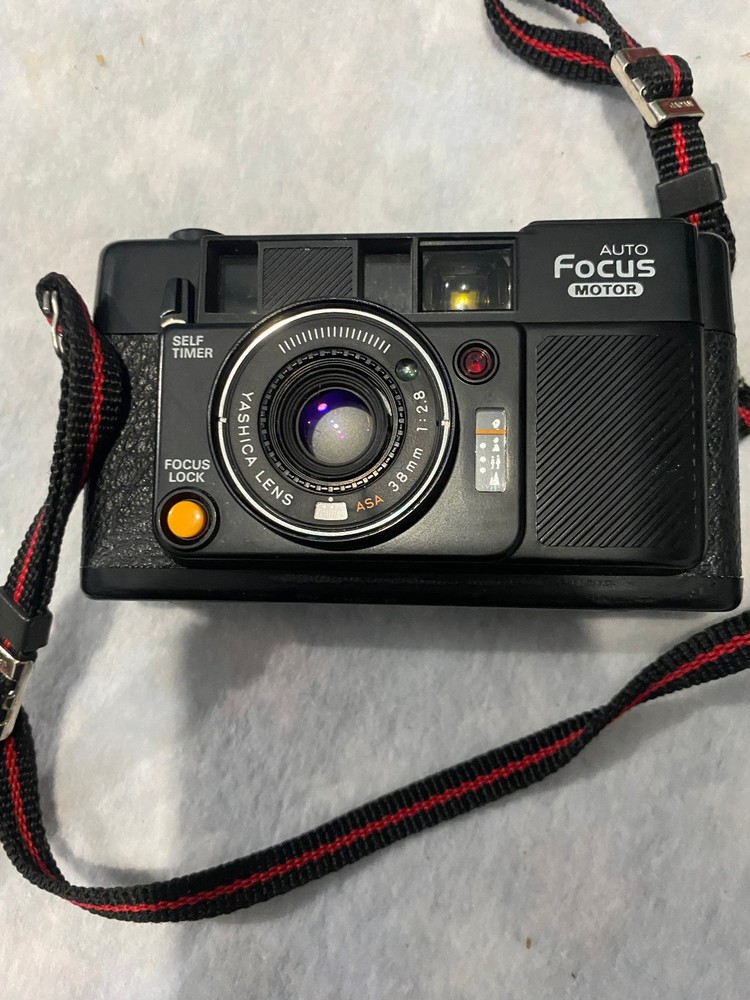 Yashica Full Automatic Focus Motor Case & Strap 38mm Camera Tested Works
