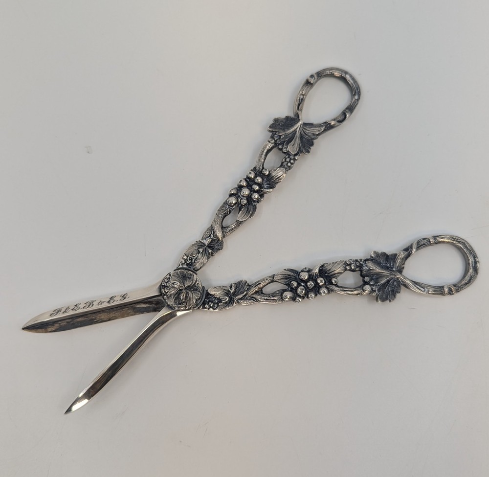Vintage Solid Silver Grape Vine Grape Scissors Shears
