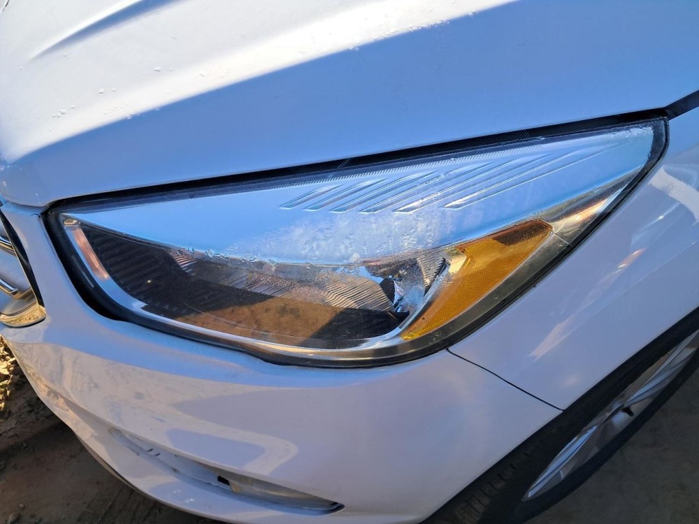 Fuse Box Engine Fits 17 ESCAPE 4813408