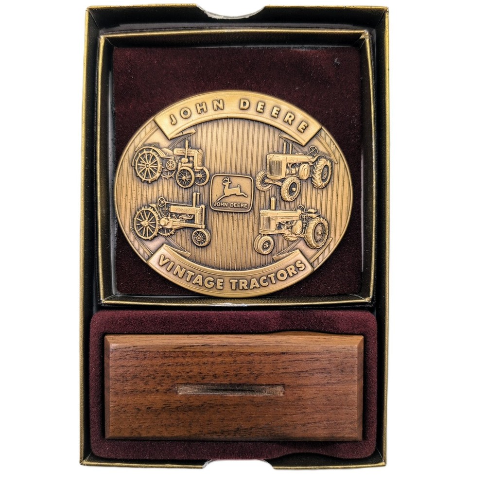 John Deere 1993 Calendar Medallion