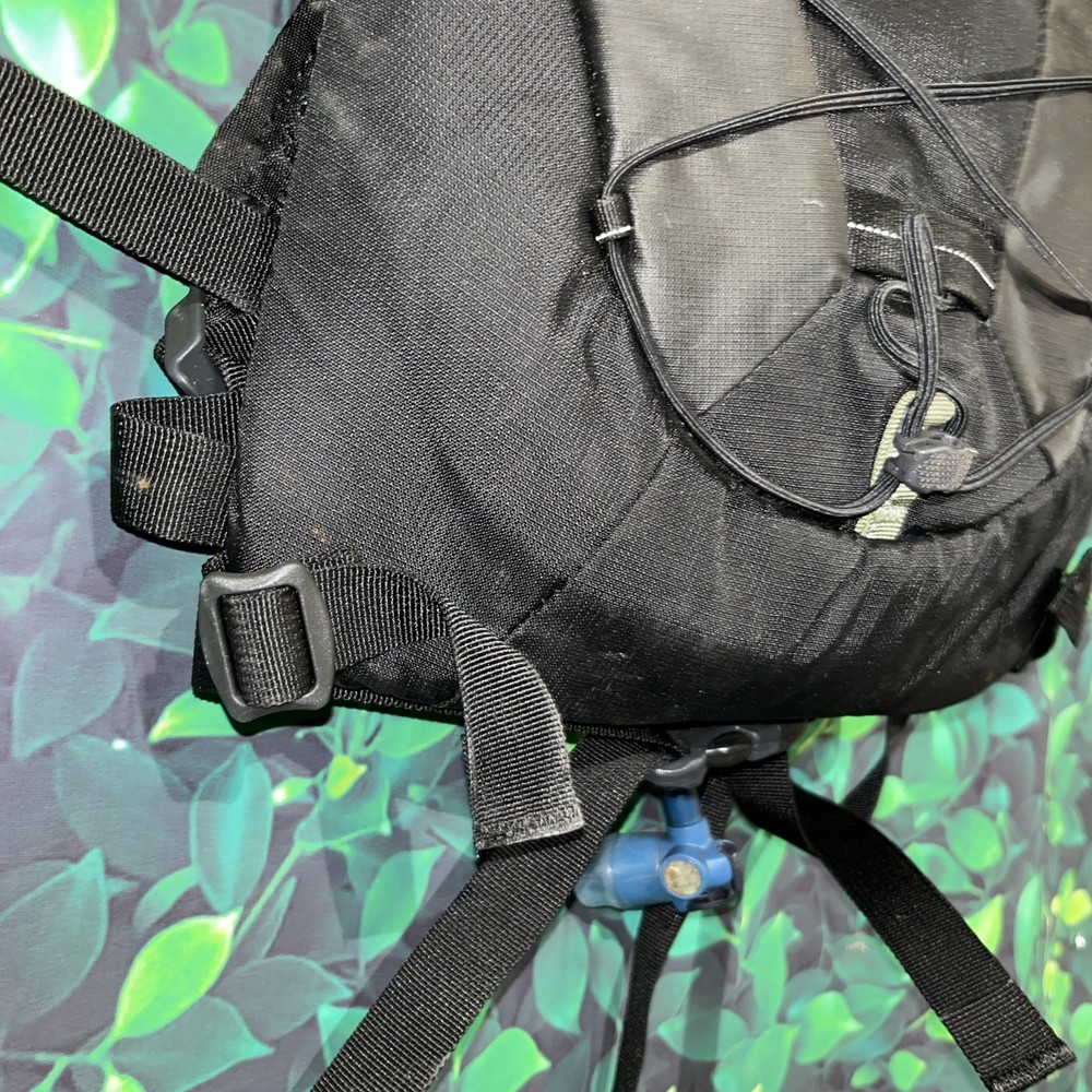 Gregory Black Pace 3 H2O Pack With defects