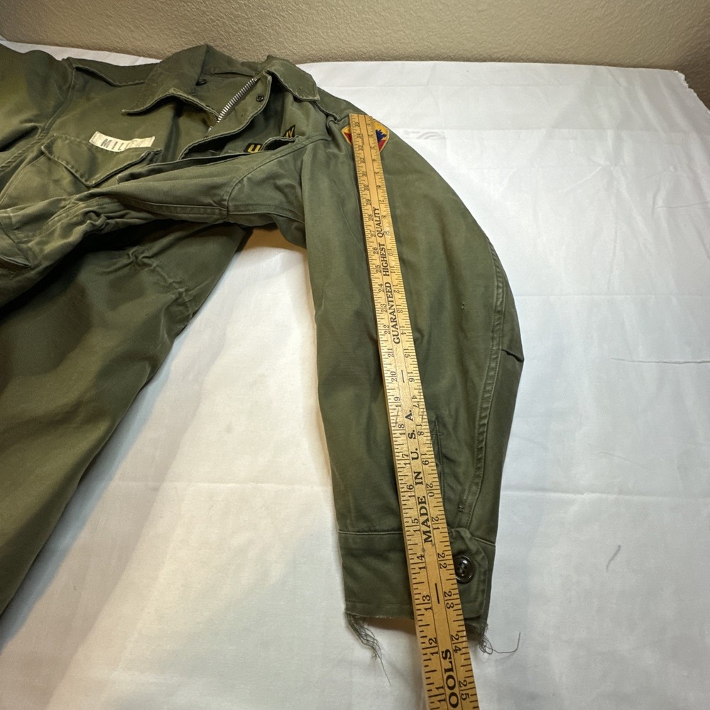 Vintage U.S. Army Miller Shell Field Jacket Green Military Medium Regular