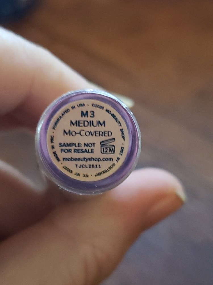 MO BEAUTY Mo-Covered Long-wear Concealer