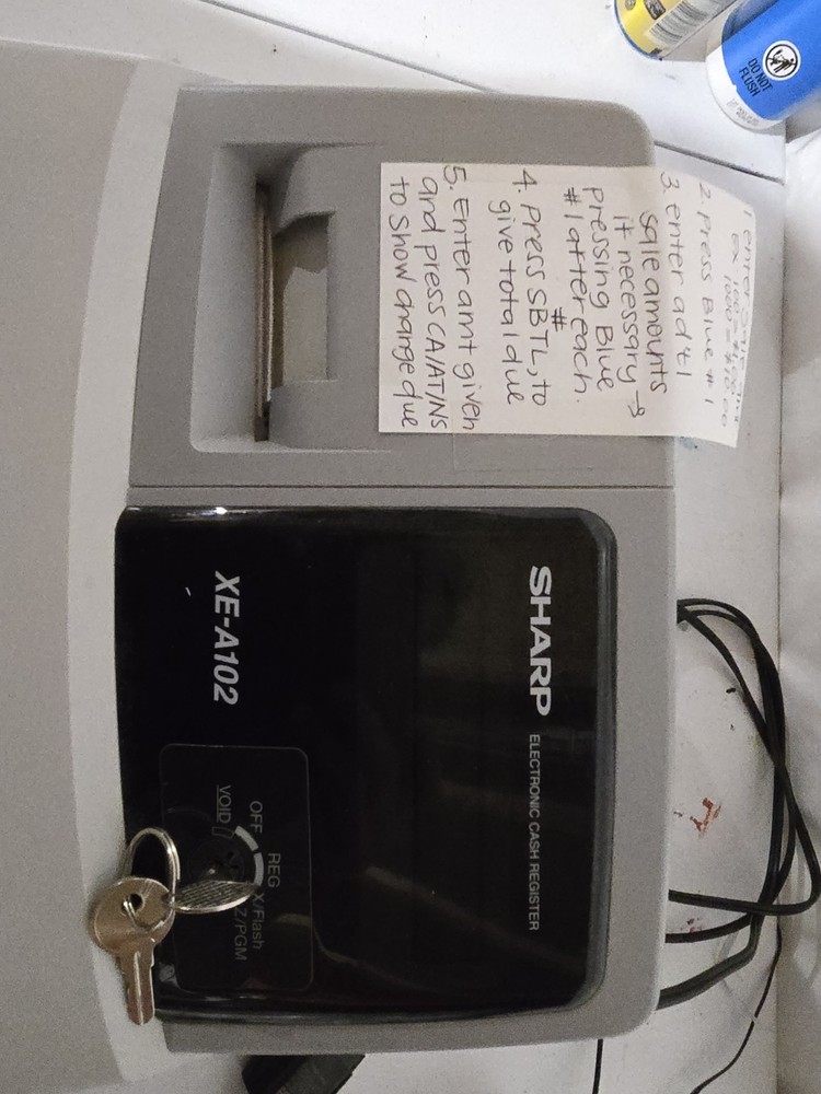 Sharp XE-A102 Electronic Cash Register With Keys See Description