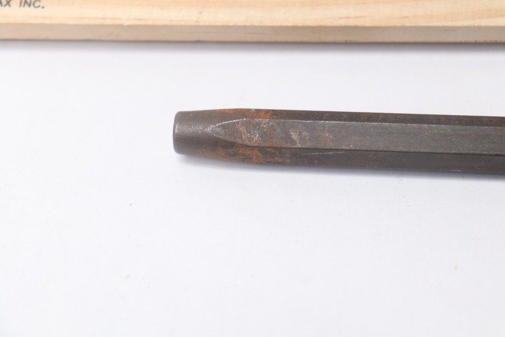Matco Cold Chisel 3/8" x 7/16" x 6" LC146A - Rusty