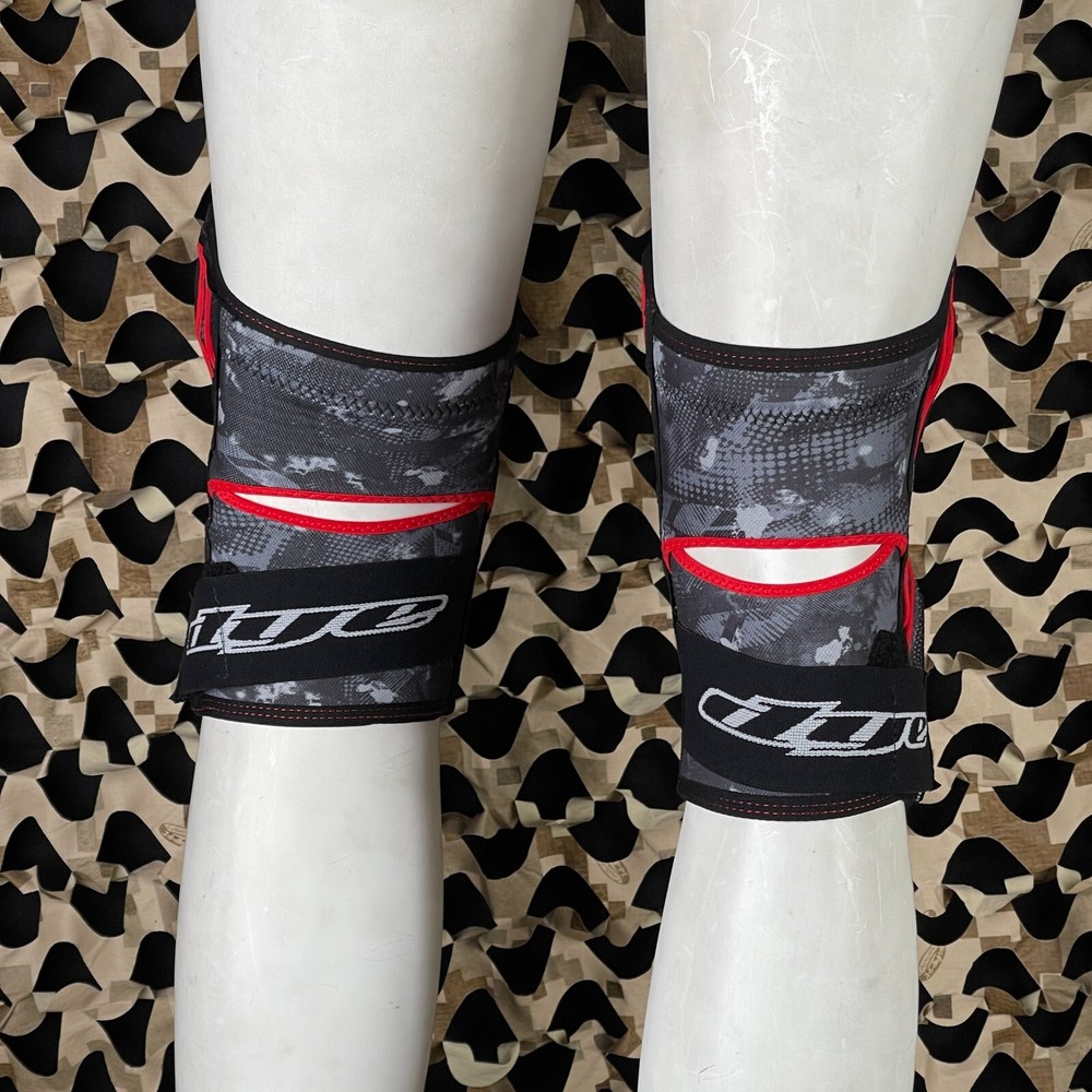 NEW Dye Performance Knee Pads - Red DyeCam - Medium