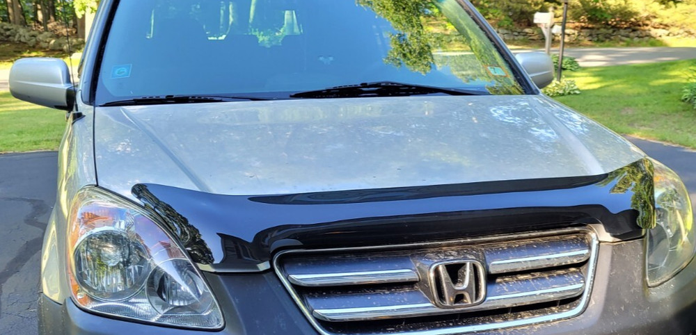 Husky BugFlector II Hood Protector Bug Shield Deflector for 2002-2006 Honda CRV