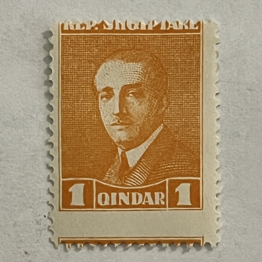 ERROR 1925 ALBANIA 1Q STAMP #186 VERTICAL MISPERF