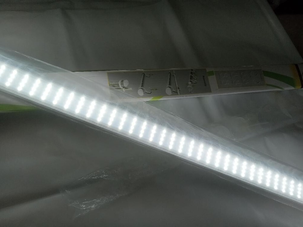 Secret Jardin LED GROW BAR