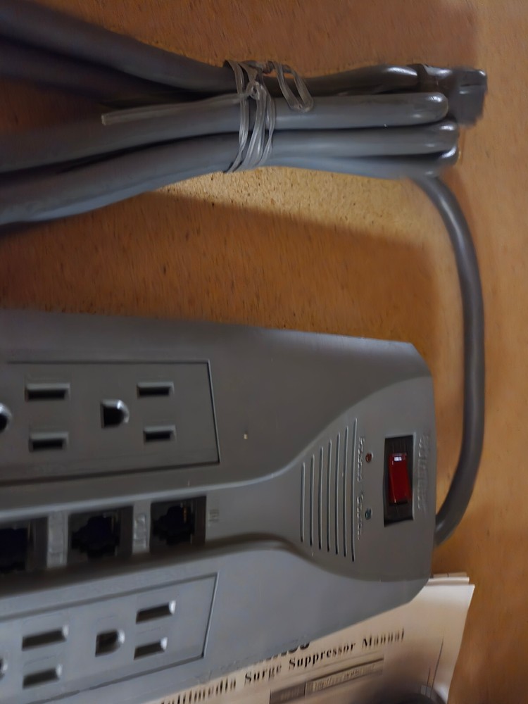 Stratitec S5202A Power Surge Protector w/extras - New, No Box