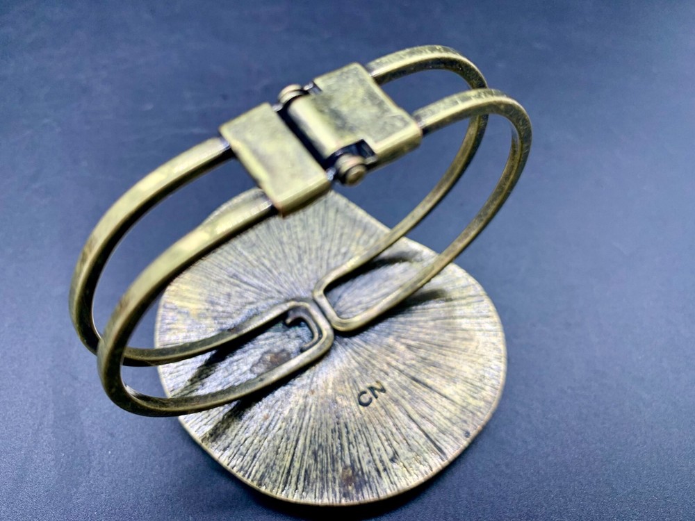 SIGNED STATEMENT FREE FORM GREEN BRONZE MODERNIST BRACELET
