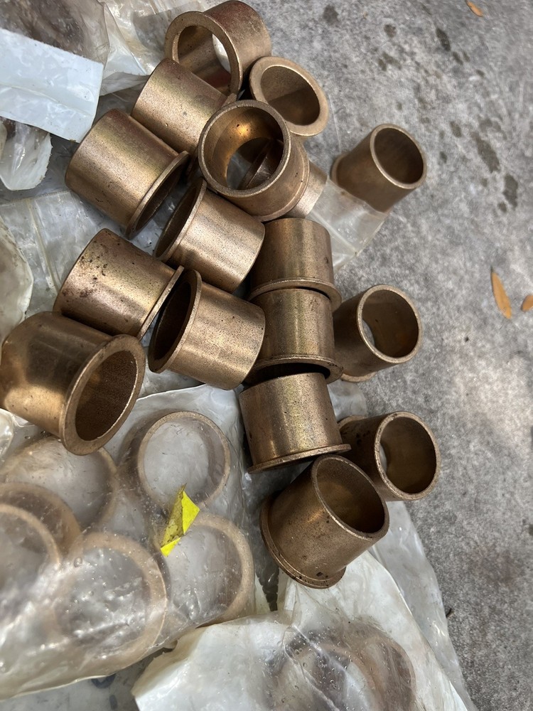 Bronze bushing mixed lot