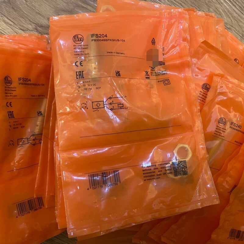 1 PC IFM IFS204 Proximity Switch Sensor