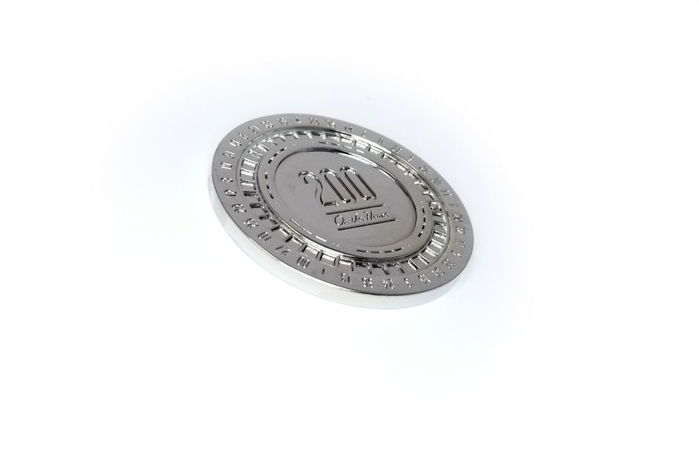 Fallout Platinum Poker Chip - Lucky 38