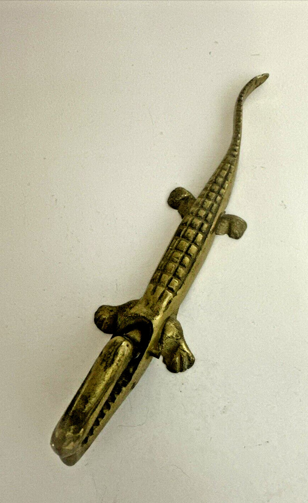 VINTAGE BRASS ALLIGATOR NUTCRACKER METAL