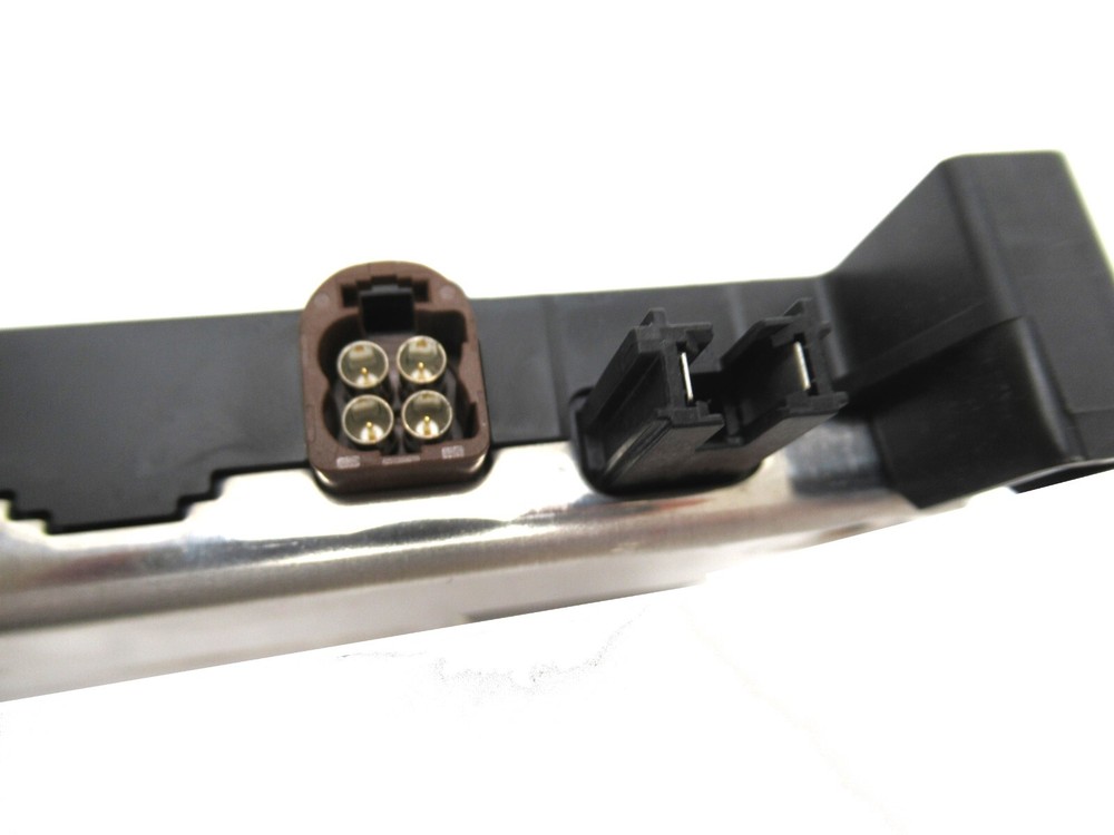 Communication Interface with Mobile Telephone Transceiver Module 2023 GMC Canyon