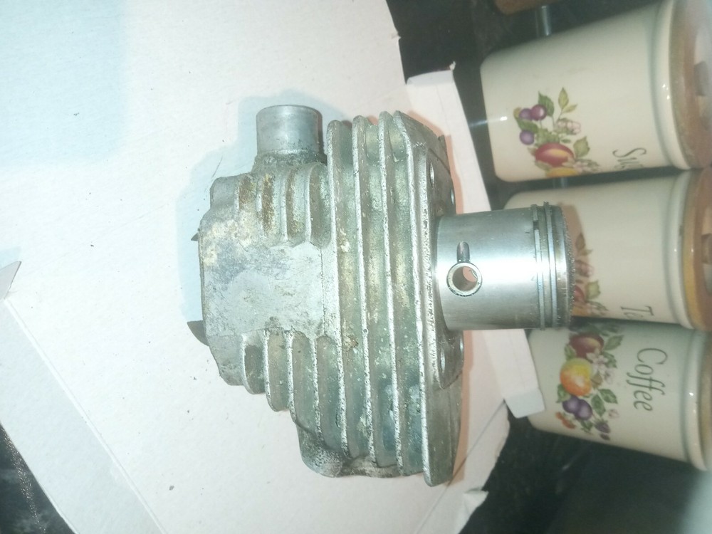 Suzuki gt125 barrel and piston