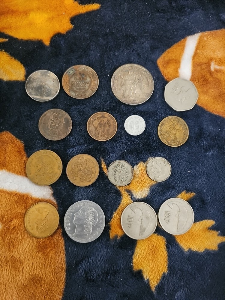 Mixed Coin Lot (16) Total Coins