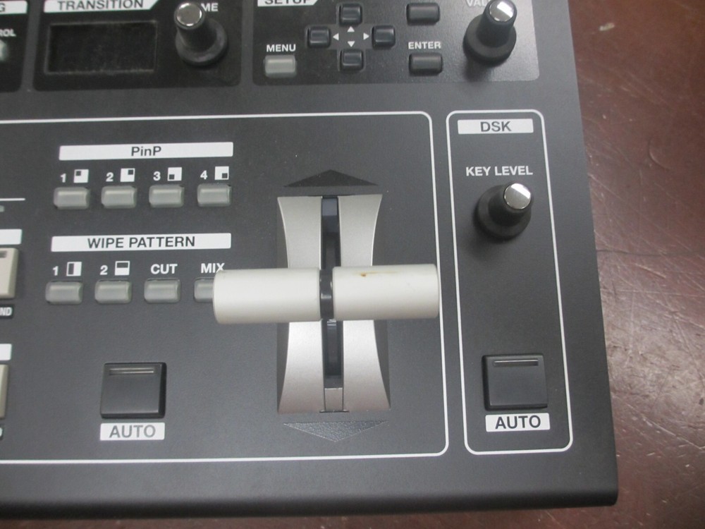 Roland V-40HD Multi-Format Video Switcher