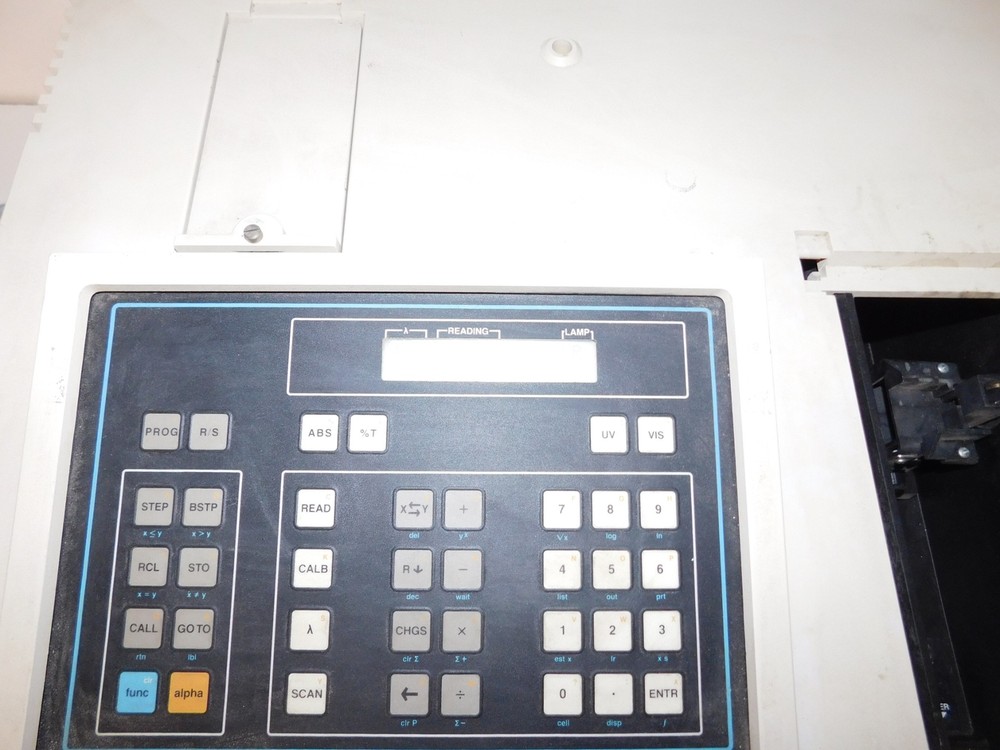 BECKMAN DU-65 SPECTROPHOTOMETER (QPR92)