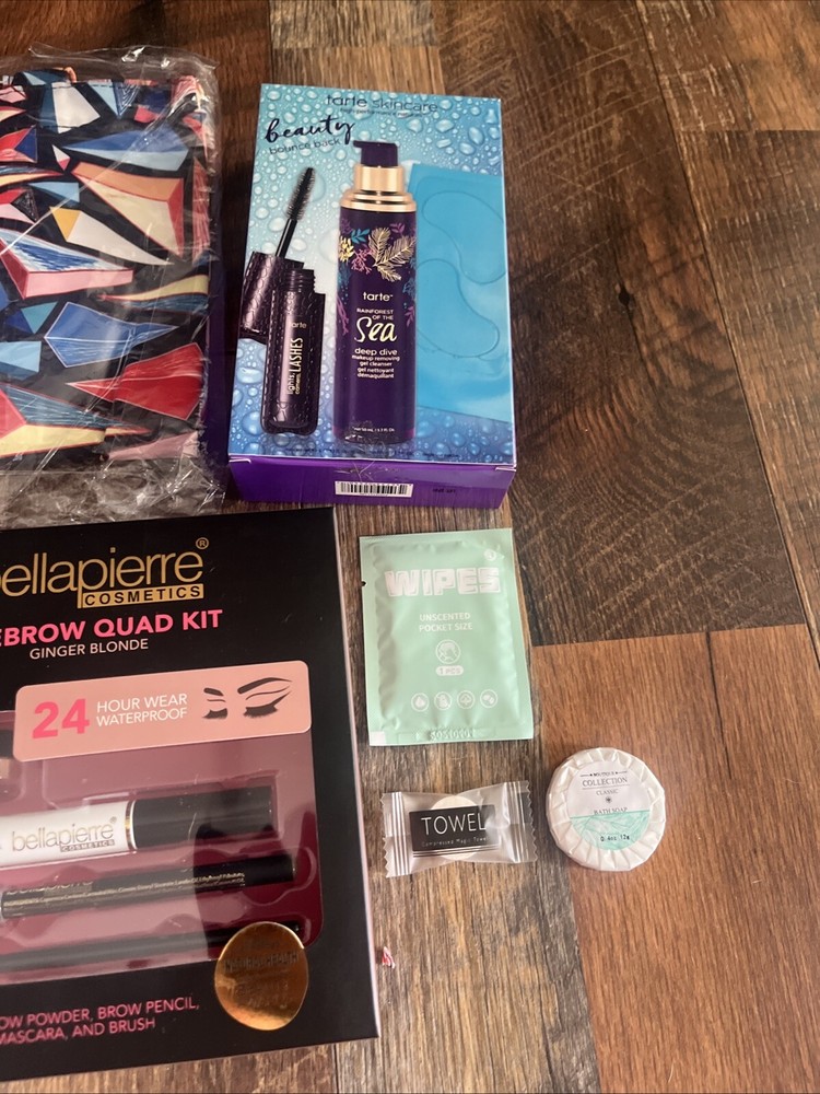 Ladies Makeup And Nail Lot