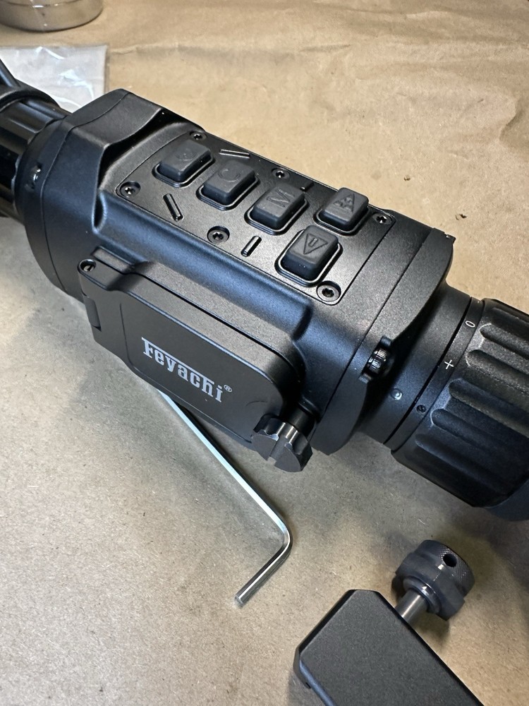 Feyachi Th-25 thermal sight