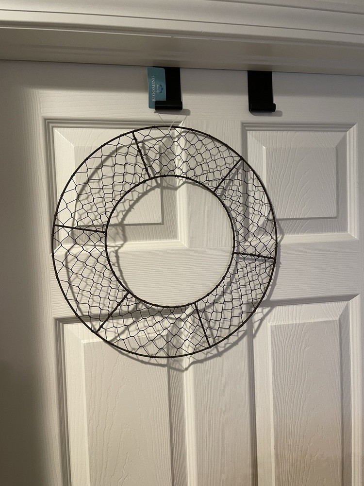 Metal Wreath Forms Circle Chicken Wire 15"