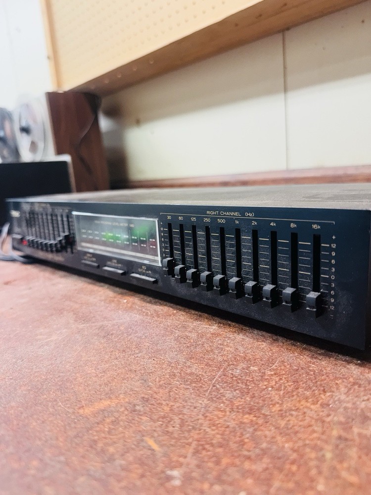 TEAC Vintage Graphic Equalizer | EQ Series | Powers On | Clean Face