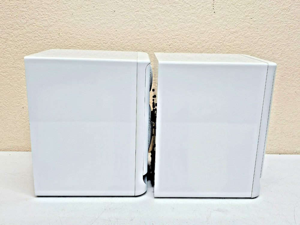 KRK ROKIT RP5 G5 Studio Monitors White