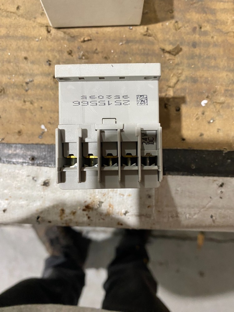 CS8C-40E-24D Industrial Control Relay 4 pole 4NO 24V DC