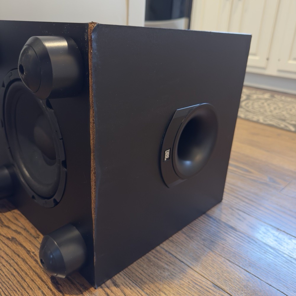 JBL SUB136 Subwoofer - Tested