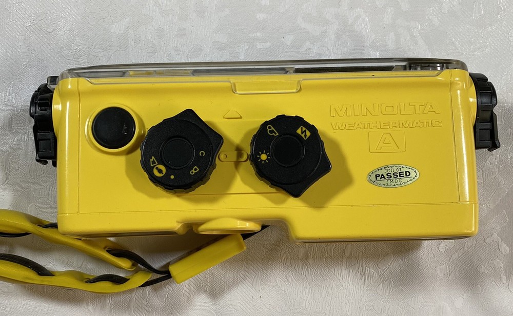 Minolta Weathermatic Waterproof Underwater Camera Original Packaging Untested