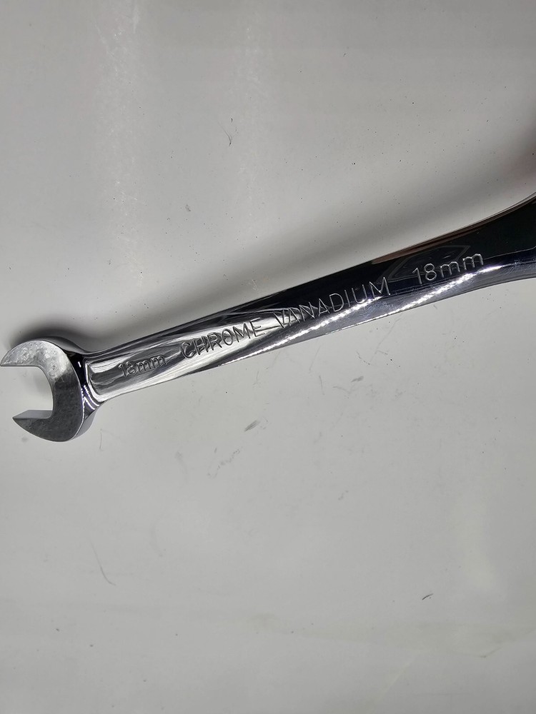 Mobarel 75° Off-Set 18mm Flex-Head Combination Ratcheting Wrench Silver
