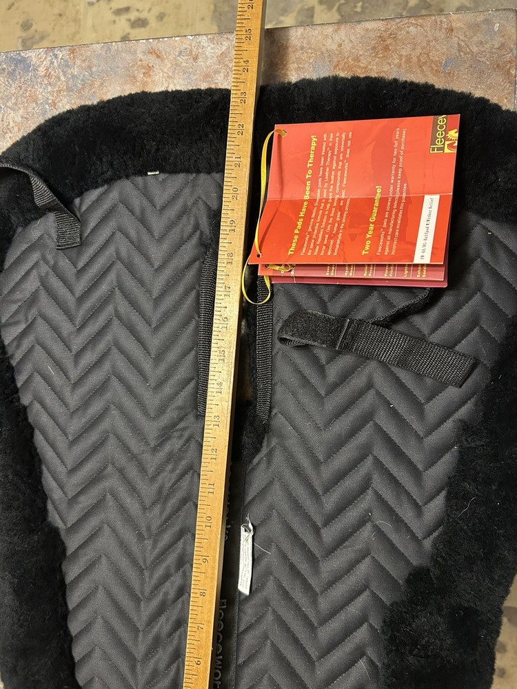 Fleeceworks Half Pad NWT Black