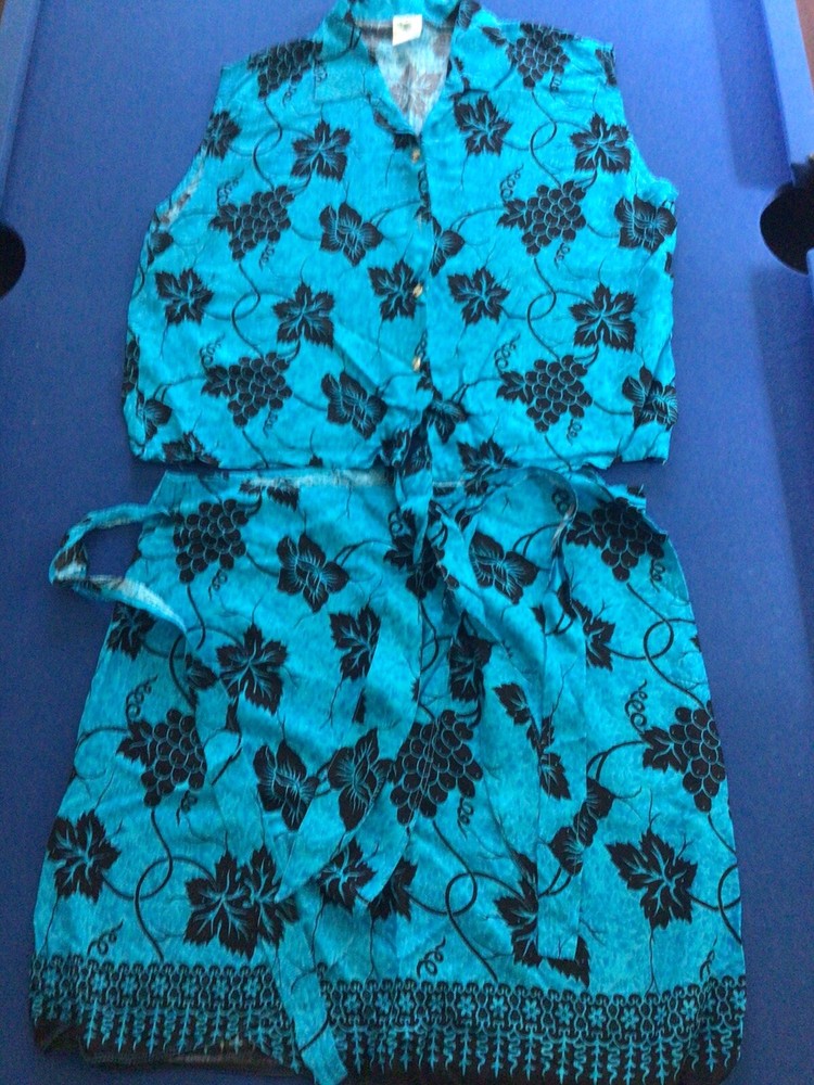 ladies skirt and top set