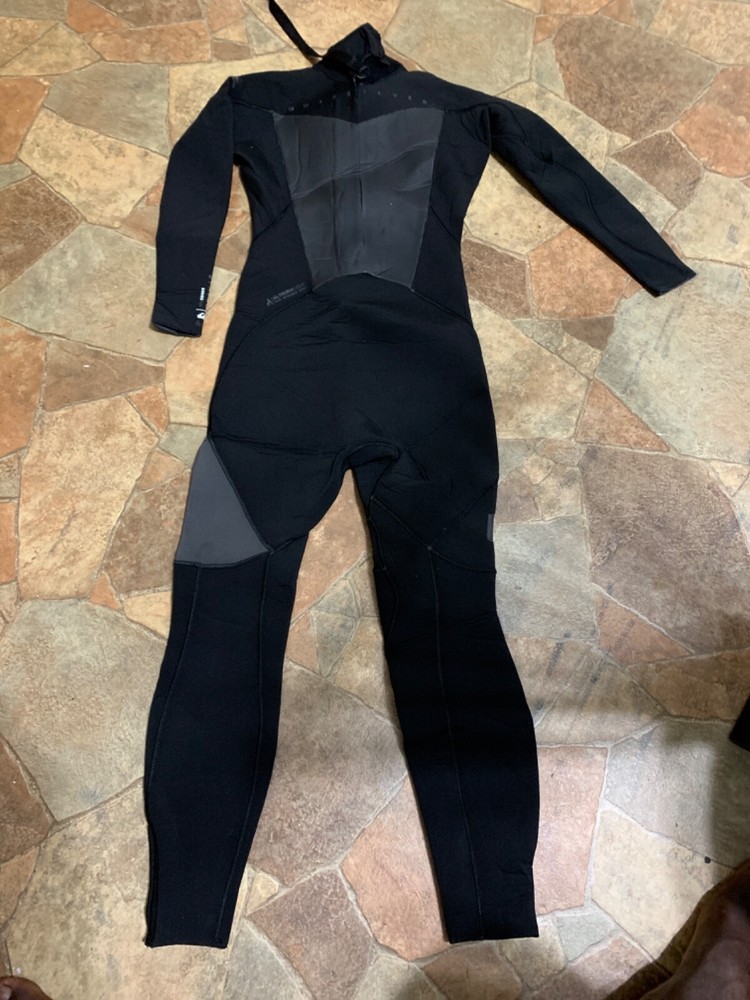 Quiksilver Unisex Syncro Hyperstretch Wetsuit Wet Suit Size 8